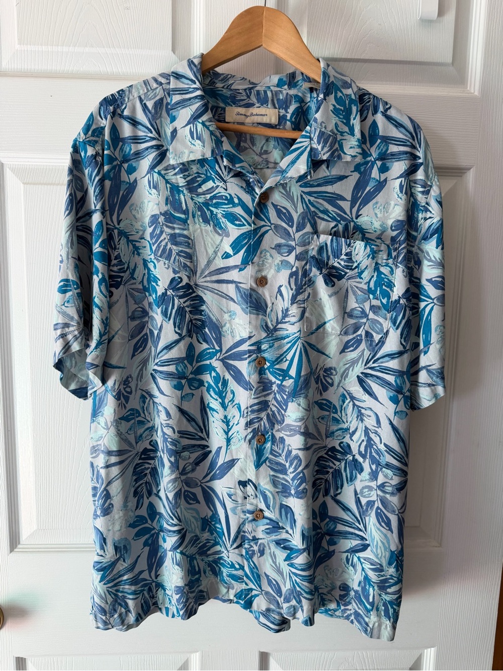 Tommy Bahama Light Blue Tropical Leaf Button-Down Shirt